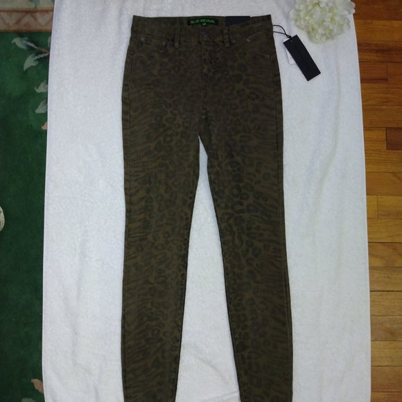 NEW Blue Revival Tiger Print Pants 24 (US 0) - Picture 2 of 10
